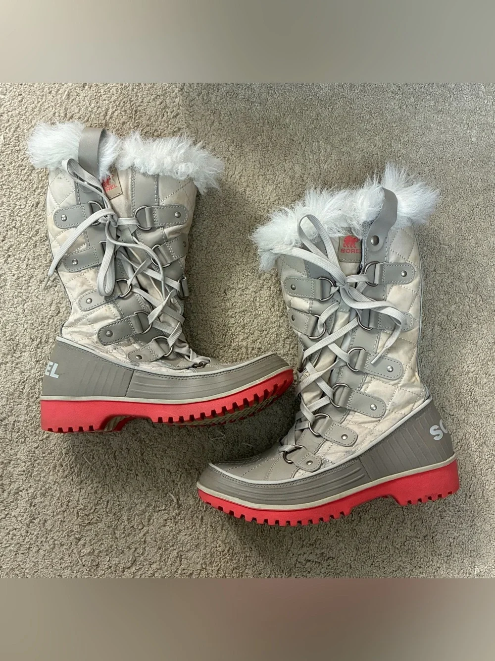 SOREL Tofino II Quilted Boots